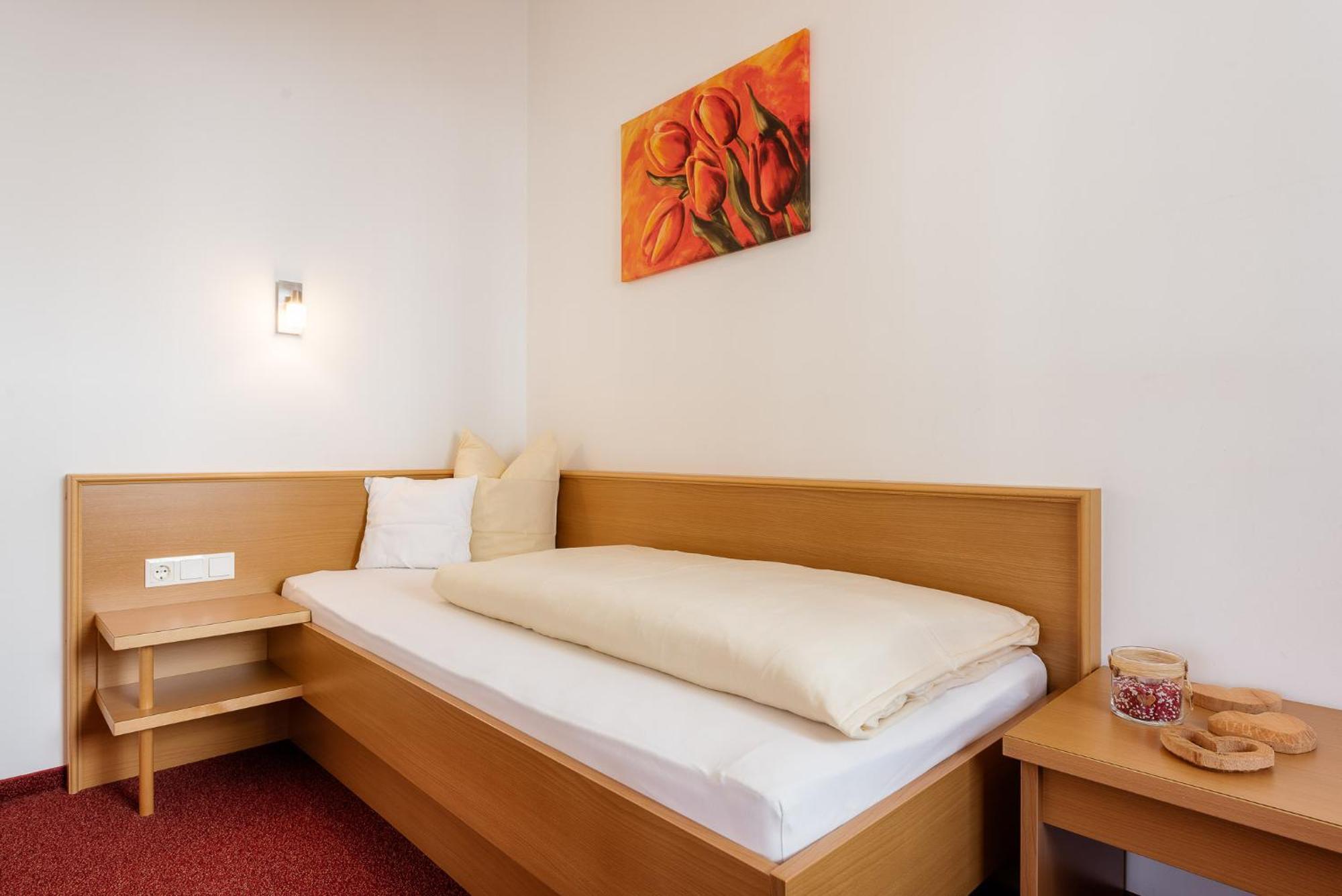 Hotel Forer Ladis Exterior photo